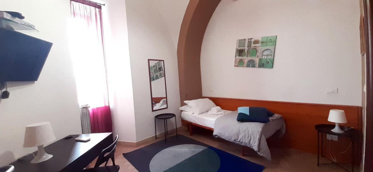 Le Scalette - Affittacamere Terracina Esterno foto
